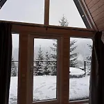 펜션 Kaif House кайф хаус афрейм 베르코비나