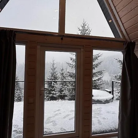 度假居 Kaif House кайф хаус афрейм 韦尔霍维纳